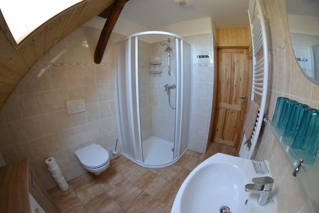 Apartmany U Jezera Na Namesti Фримбурк Екстериор снимка